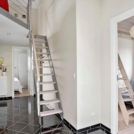 3 Bedroom Lovely In Ferienhaus *